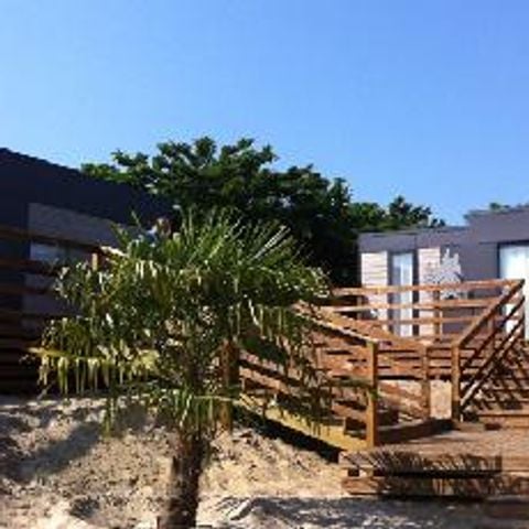 BUNGALOW 8 personnes - Premium