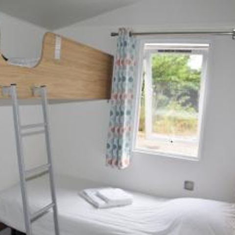 BUNGALOW 4 personnes - PMR