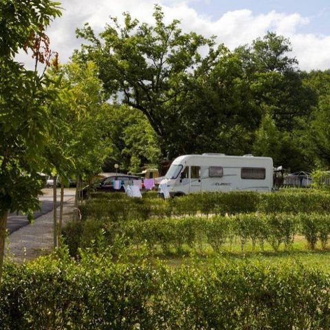 Kampeerplaats - Locatie Larri