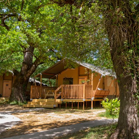 Canvas and wooden tent 5 persons - Glamping Haritza