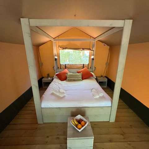 Canvas and wooden tent 2 persons - Glamping Jare
