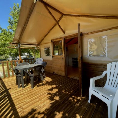 UNUSUAL ACCOMMODATION 5 people - Lodge on stilts
