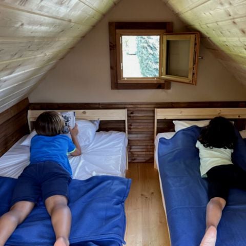 UNUSUAL ACCOMMODATION 4 people - Lodge cabin