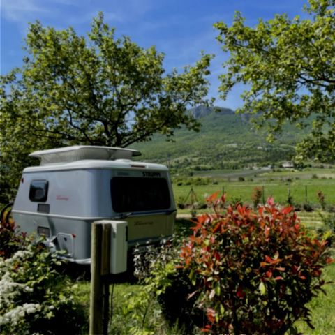 PLOT - Location Nomade Van