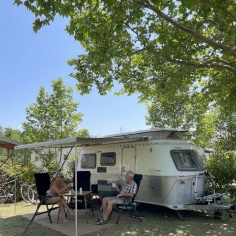 EMPLACEMENT - Emplacement Nomade Van