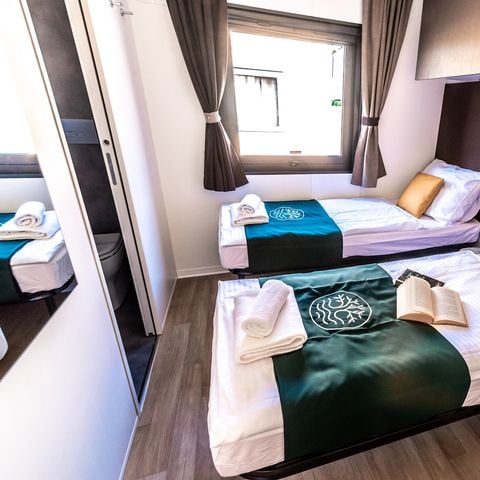 VILLA 4 personnes - Eco Luxury 2 chambres avec terrasse et vue mer