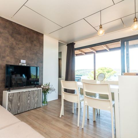VILLA 4 personnes - Eco Luxury 2 chambres avec terrasse et vue mer