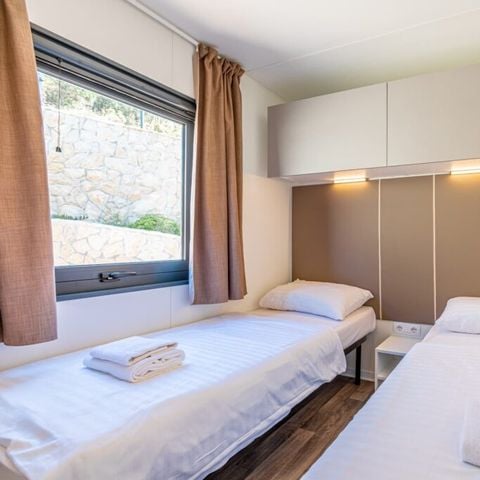 Villa 4 persons - Deluxe 2 rooms with terrace and pool