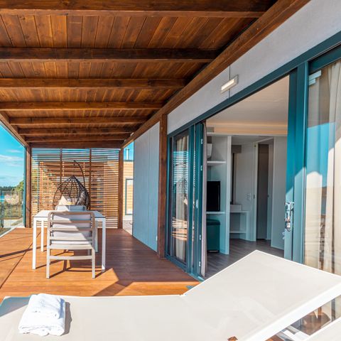 Villa 2 Personen - Luxuriöses Paar mit Terrasse und Meerblick (keine Küche)