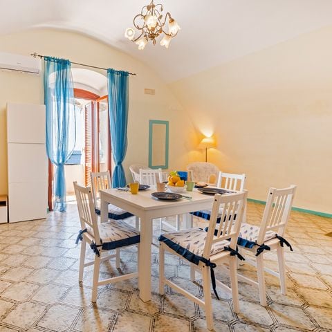 APPARTAMENTO 5 persone - Appartamento Libeccio Tour Turbolo al secondo piano