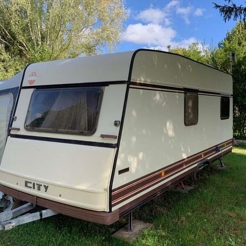 CARAVANE 2 personnes - 12 m²