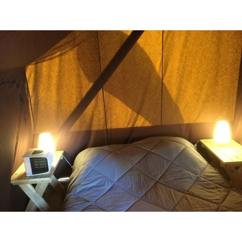 TENDA IN TELA E LEGNO 5 persone - Crusoe con servizi igienici. Arrivo alle 16:00 Partenza alle 10:00. Massimo