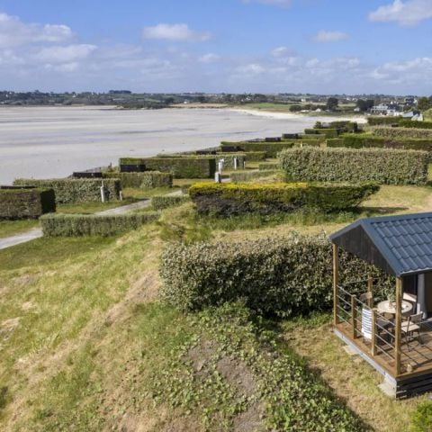 BUNGALOW 4 personnes - Cabane 2 chambres  Vue Mer (avec sanitaires privatifs sur l'emplacement)