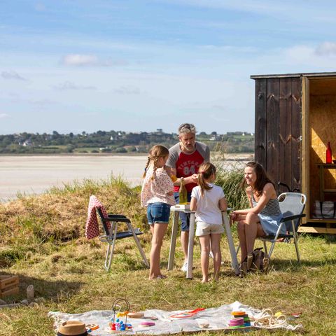 STAANPLAATS - Premium kampeerplaats met zeezicht