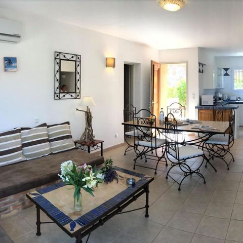 VILLA 8 personnes - 2012