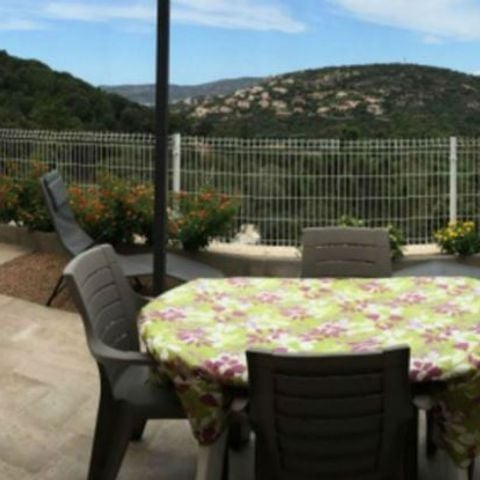 STUDIO 2 personnes - 2012