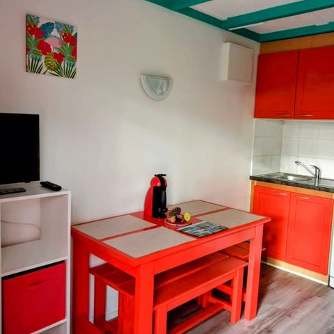COUNTRY HOUSE 4 people - COTTAGE SLEEPS 4 - FOUGERES