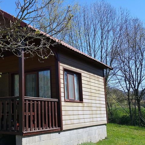BUNGALOW 6 people