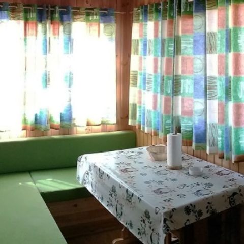 BUNGALOW 6 people