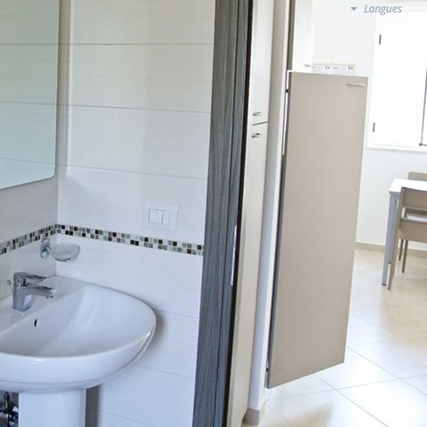 APARTMENT 4 people - BILO 4 STANDARD PLUS (beach 200 metres away)