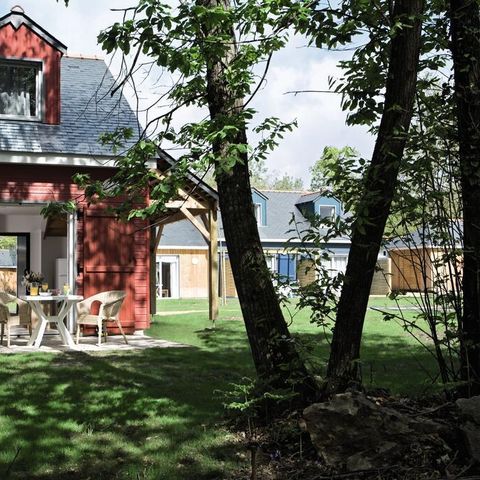 House 5 persons