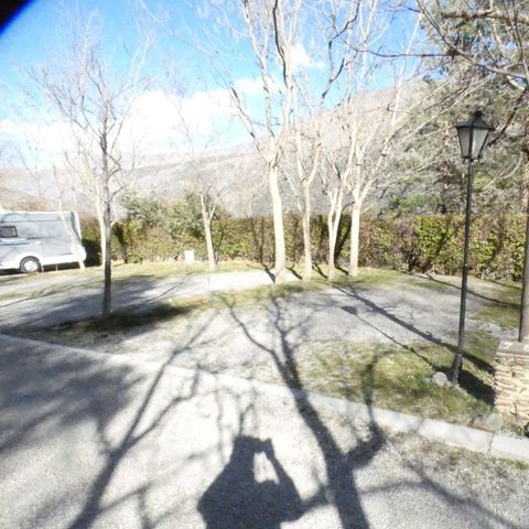 Stellplatz - Wohnwagen