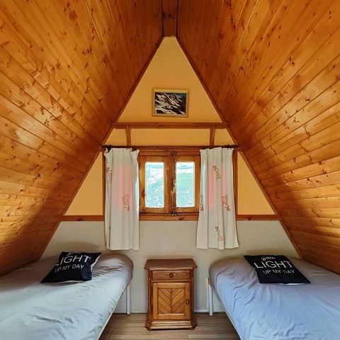 ALOJAMIENTO INUSUAL 2 personas - Cabaña CANADIENSE por noche