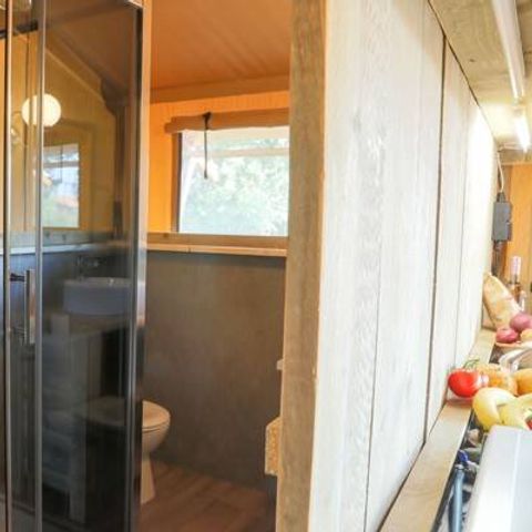 TENTE TOILE ET BOIS 6 personnes - Tente Safari Lodge | 3 Ch. | 6 Pers. | Terrasse surélevée | Clim.