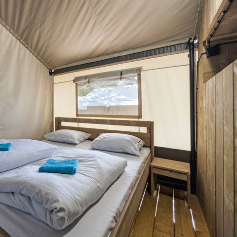 Tente en toile et en bois 6 personnes - Safaritent sanitaire