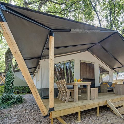Tente en toile et en bois 6 personnes - Safaritent sanitaire