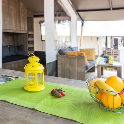 Canvas and wooden tent 6 persons - Safari tent + sanitary (6P)