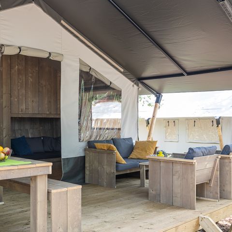 Canvas and wooden tent 6 persons - Safari tent + sanitary (6P)