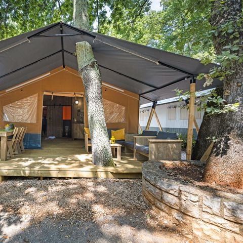 TENTE TOILE ET BOIS 4 personnes - Aminess Maravea - Tente Safari + sanitaires (4P)