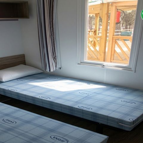 BUNGALOW 4 personnes - BASIC - CLIM - DRAPS - SERVIETTE - WIFI