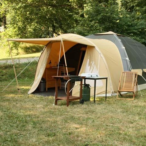 Tent 4 persons - Karsten, without sanitary facilities