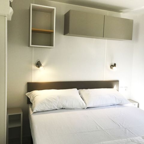 MOBILE HOME 6 people - LODGE DOG