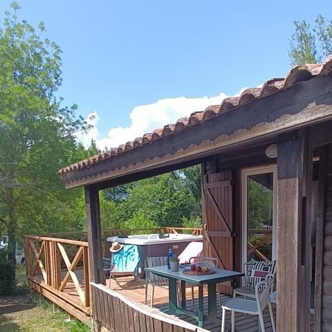 CHALET 4 personnes - Premium Zen 2ch.TV-CLIM-SDB-SPA