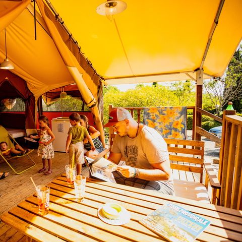 Tenda 4 persone - LODGE - Senza servizi igienici