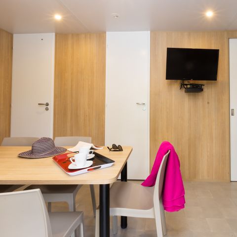 Stacaravan 8 personen - PREMIUM 3 bed