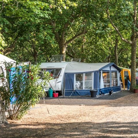 STAANPLAATS - Type B - 4 personen