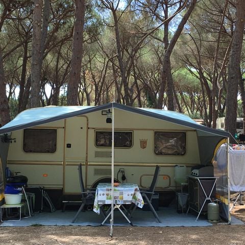 STAANPLAATS - voor caravans