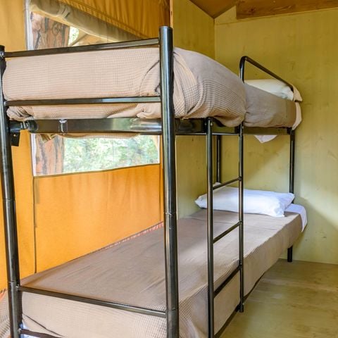 Tente en toile et en bois 6 personnes - Big Country Lodge