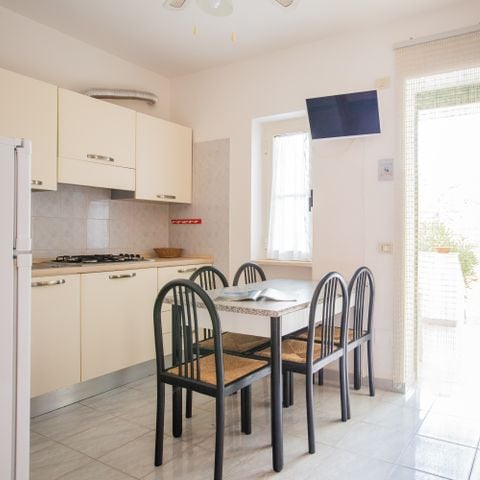 Apartment 5 persons - TRILO 5