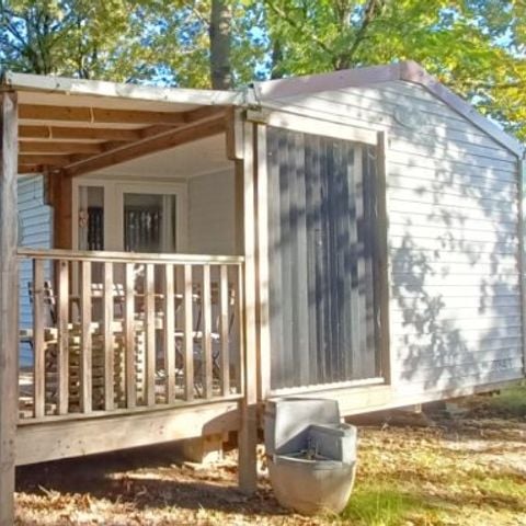 BUNGALOW 2 personnes - Mobil home 1 - 28m² - 2 chambres - prix pour 2 personnes