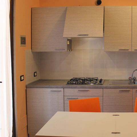 BUNGALOW 7 personas - TIPO C (2 bungalows juntos: 2 cocinas, 2 baños)