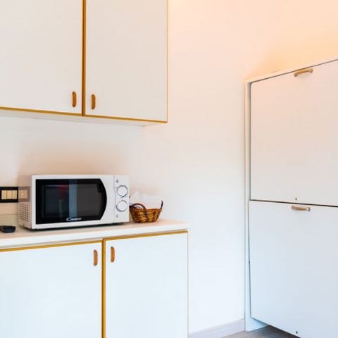 Bungalow 7 personen - TIPO C (2 bungalows samen: 2 keukens, 2 badkamers)