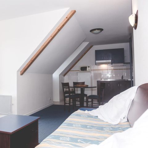 STUDIO 3 people - Studio 3 persons