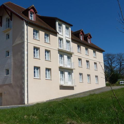 Appart'hôtel Roche-Posay - Camping Vienne - Image N°5