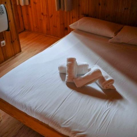 Bungalow 2 personen - Bungalow geen keuken tweepersoonsbed