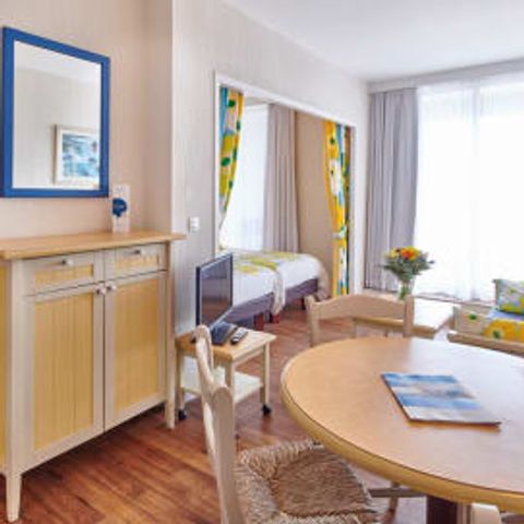 STUDIO 2 personnes - Studio 2 Personnes Supérieur 